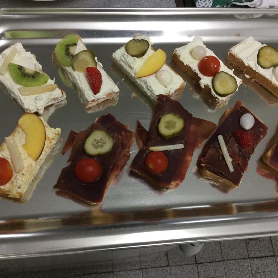 拉本酒店餐厅 Linthal 外观 照片